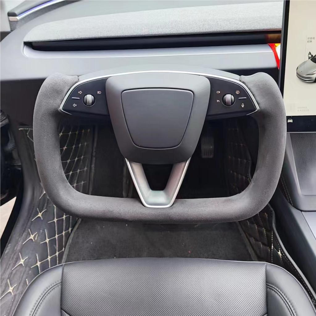 Tesla Model 3 Highland Yoke Steering Wheel Upgrade